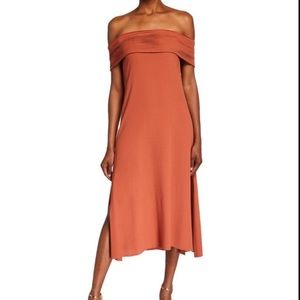 Sanica Mariana pleated off the shoulder midi dress size S EUC